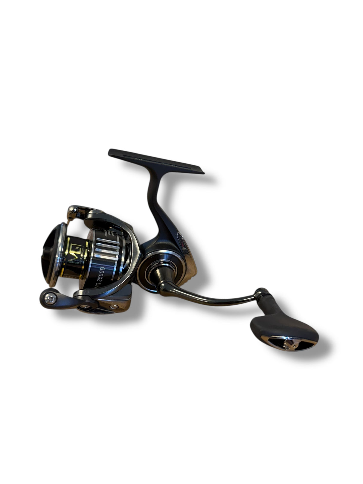 Daiwa 20 BG MQ 2500D-H